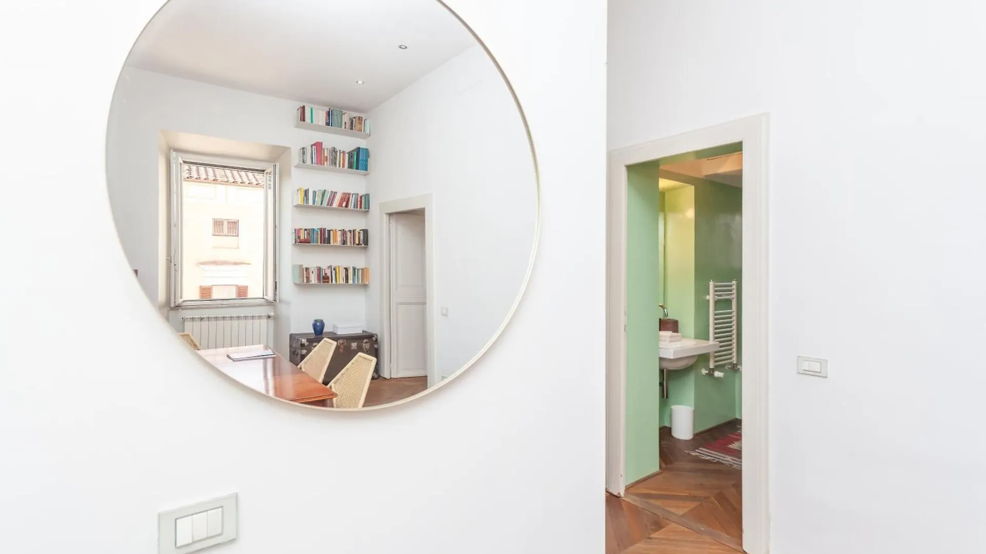 Piazza Vittorio Retreat Apartment Rome