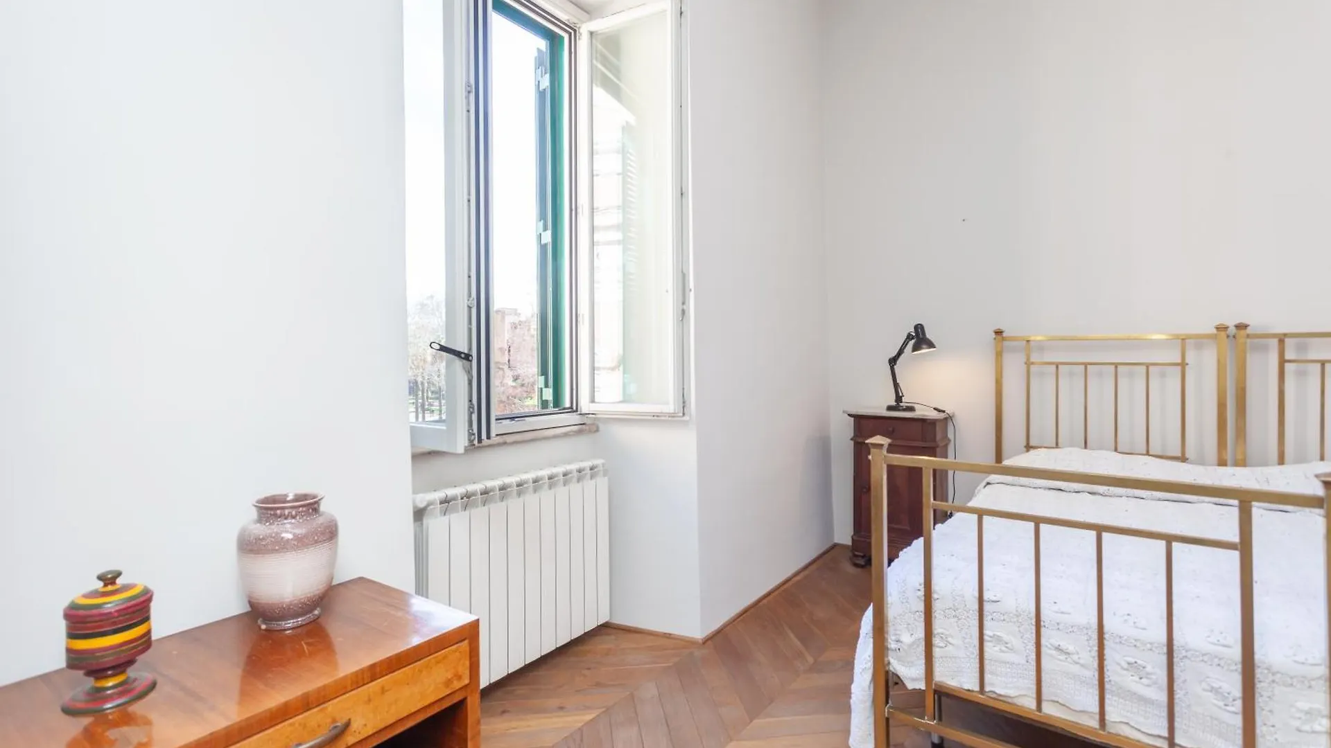 Piazza Vittorio Retreat Apartment Rome