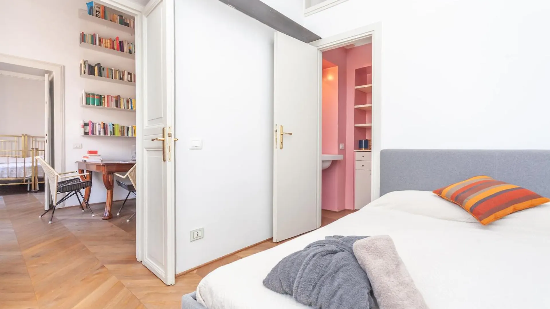 Piazza Vittorio Retreat Apartment Rome