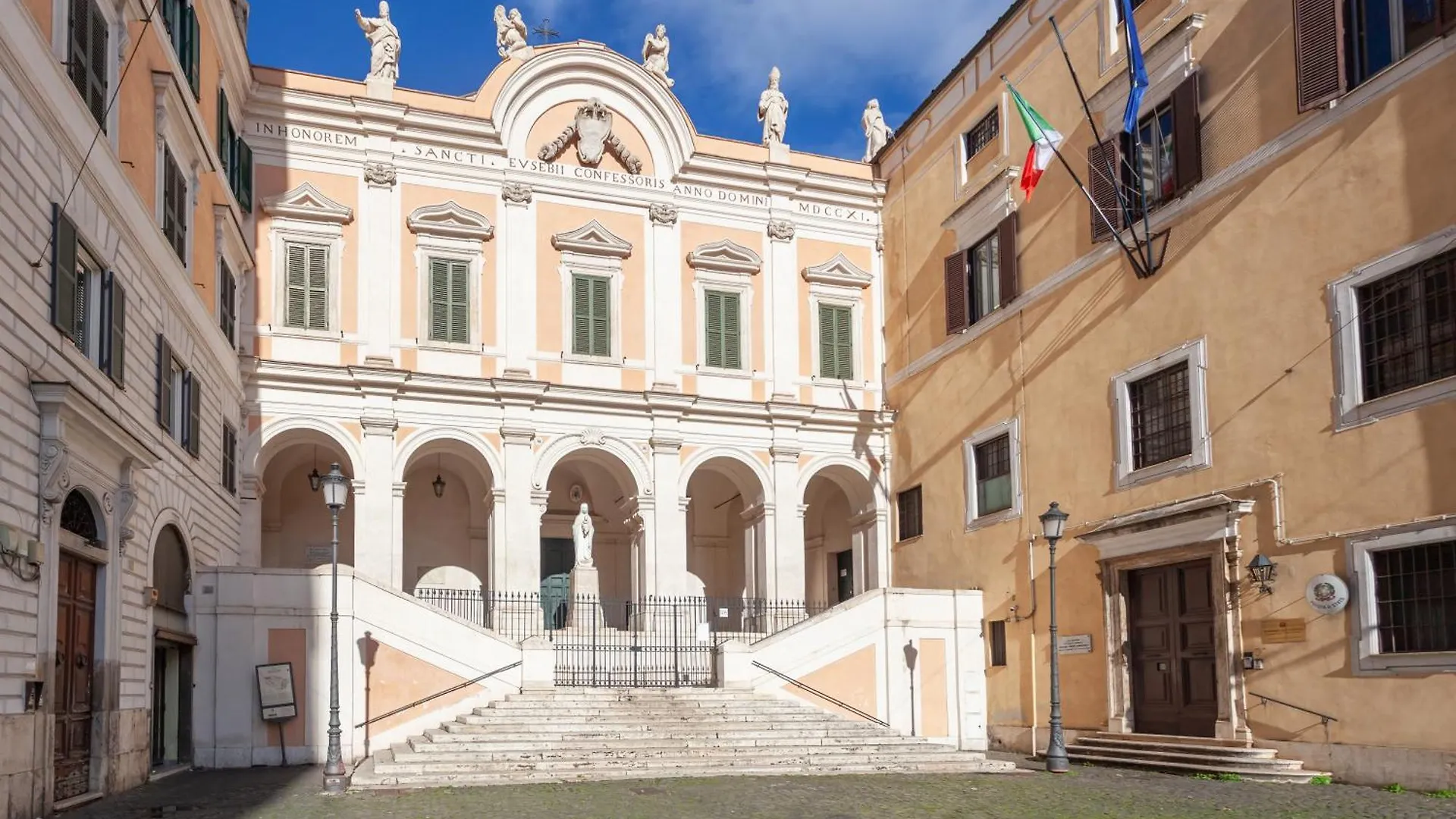 Piazza Vittorio Retreat Apartment Rome