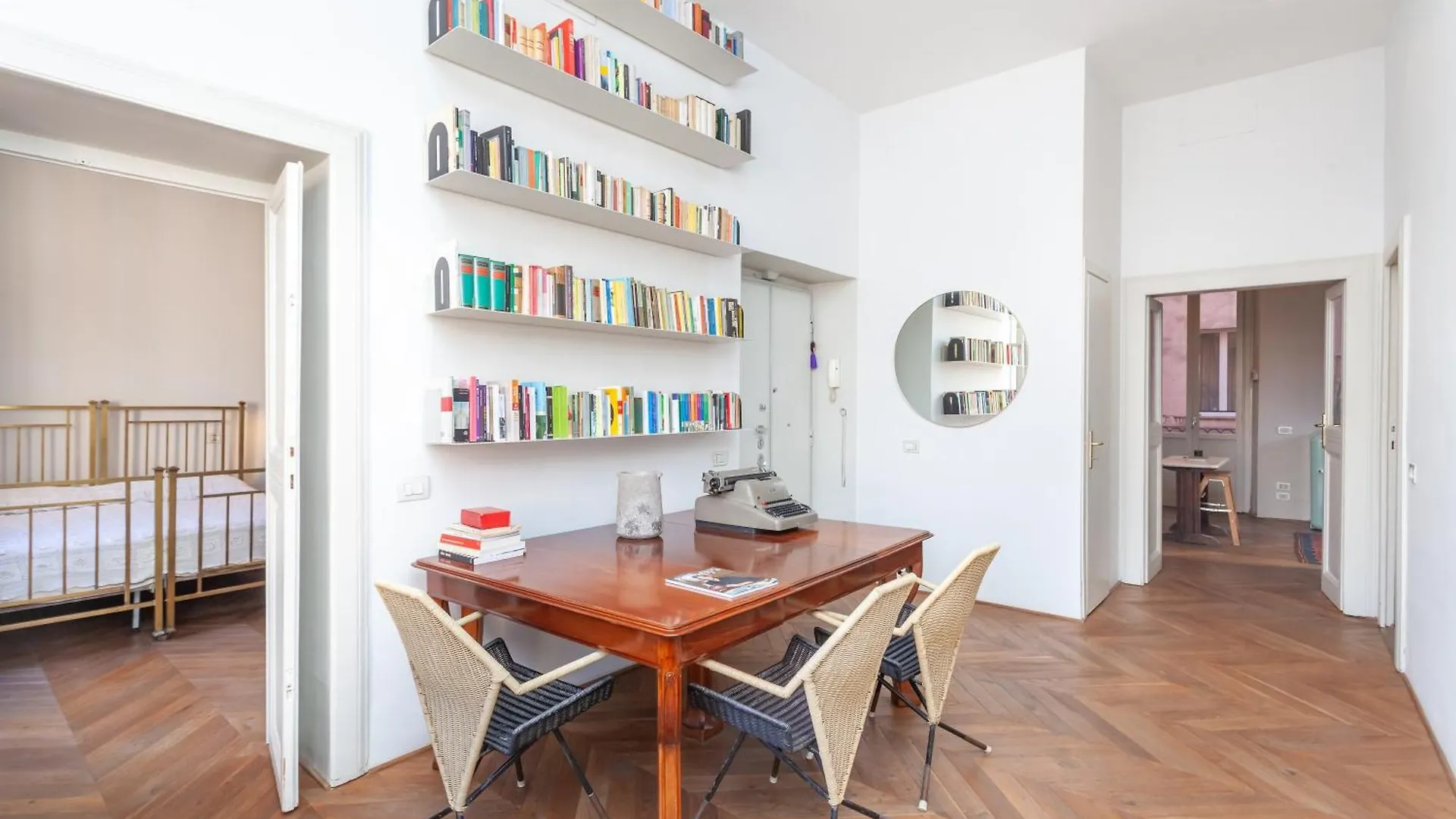 Piazza Vittorio Retreat Apartment Rome Italy