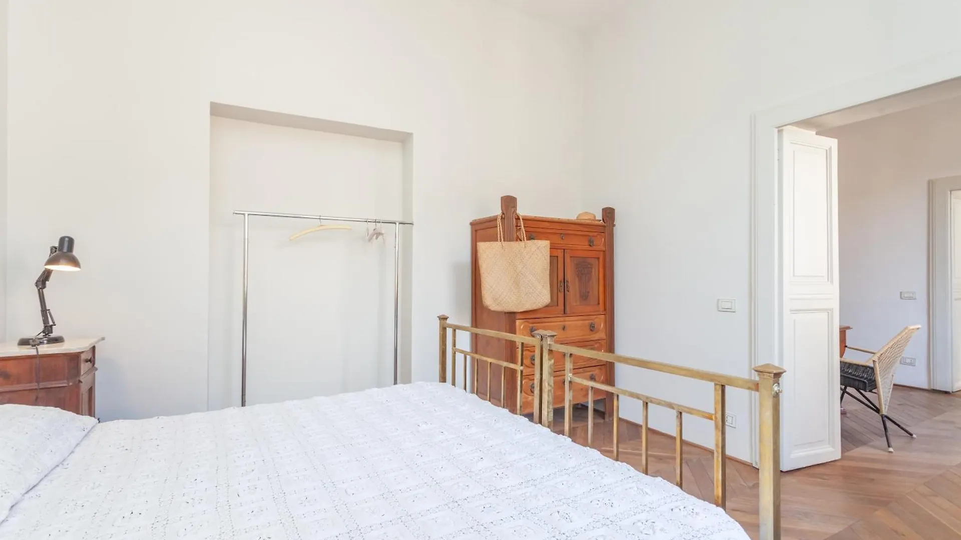 Piazza Vittorio Retreat Apartment Rome