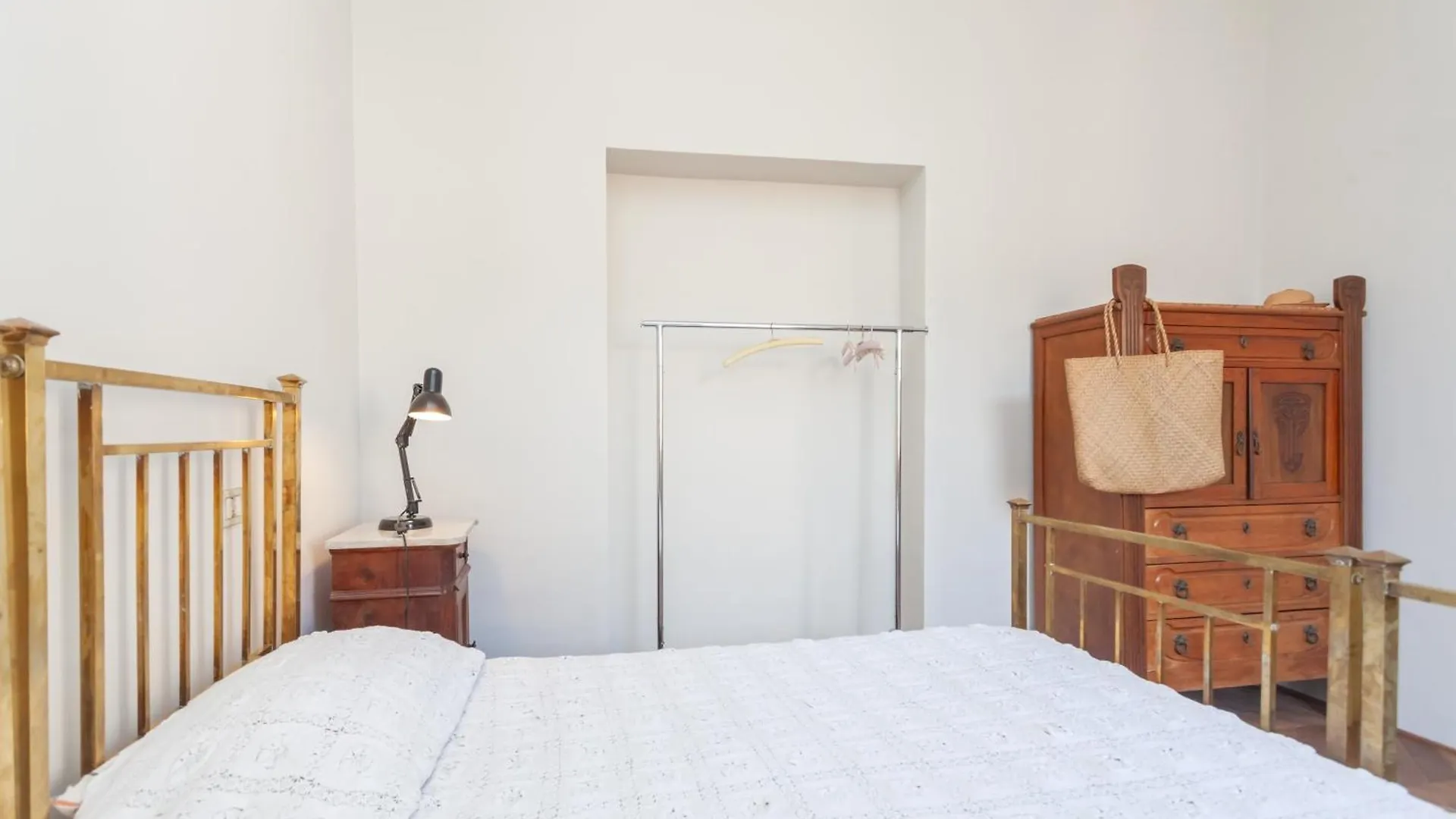 Piazza Vittorio Retreat Apartment Rome