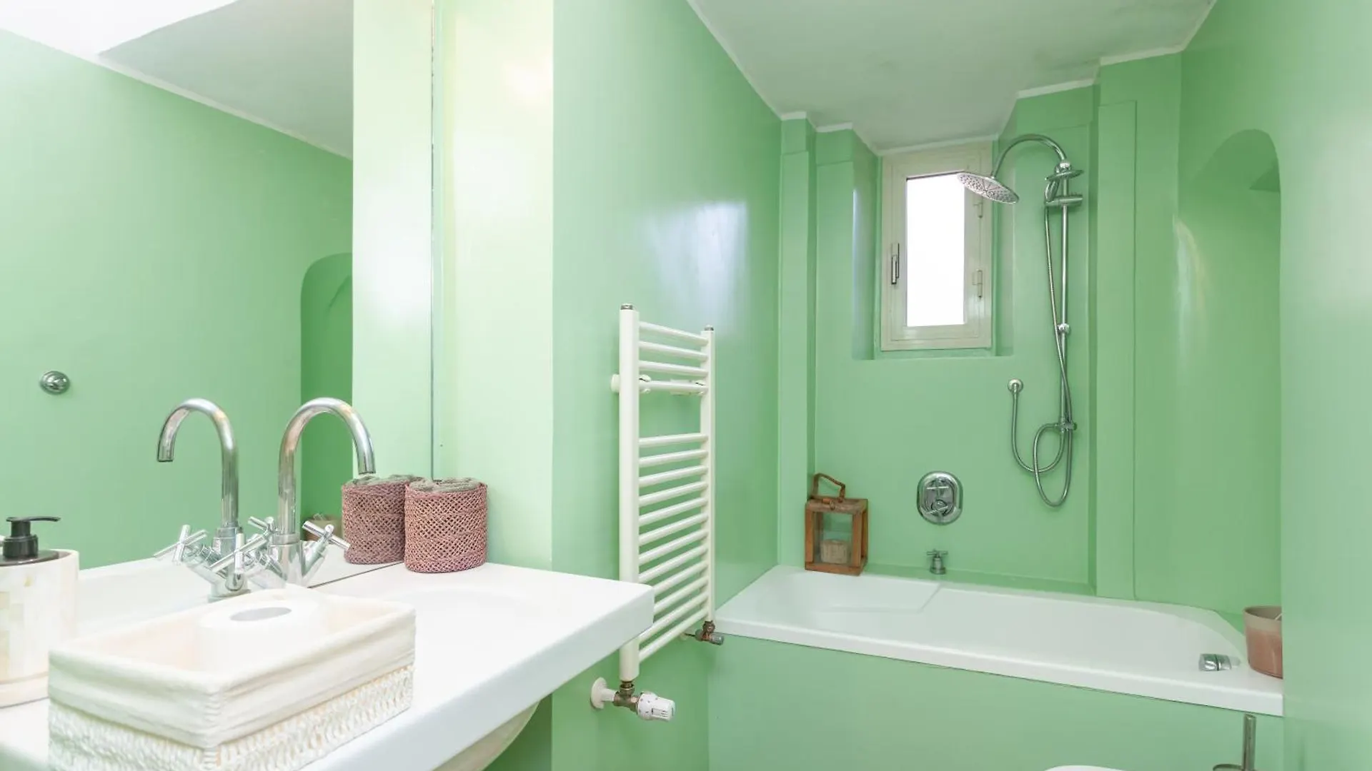 Piazza Vittorio Retreat Apartment Rome